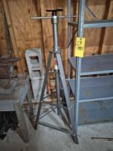 (2) Pittsburgh 2-Ton Underhoist Safety Stands