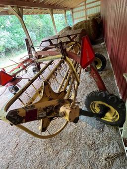 New Holland 258 Roll Bar Rake