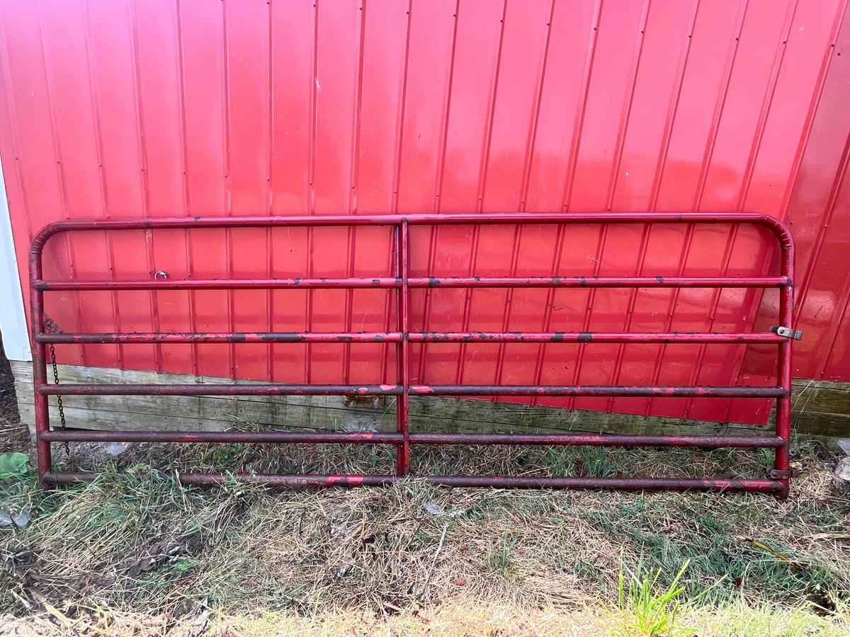 Approx 12Ft Red 6 Bar Bull Gate