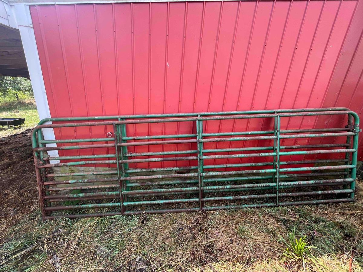 2 Approx 14 Ft Green 7Bar Gates