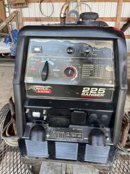 Lincoln 225 Welder/Generator With Trailer