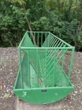 HD Square Bale Feeder