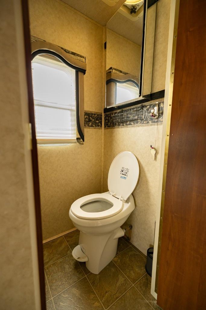 2005 Jayco Seneca 34SS Motorhome