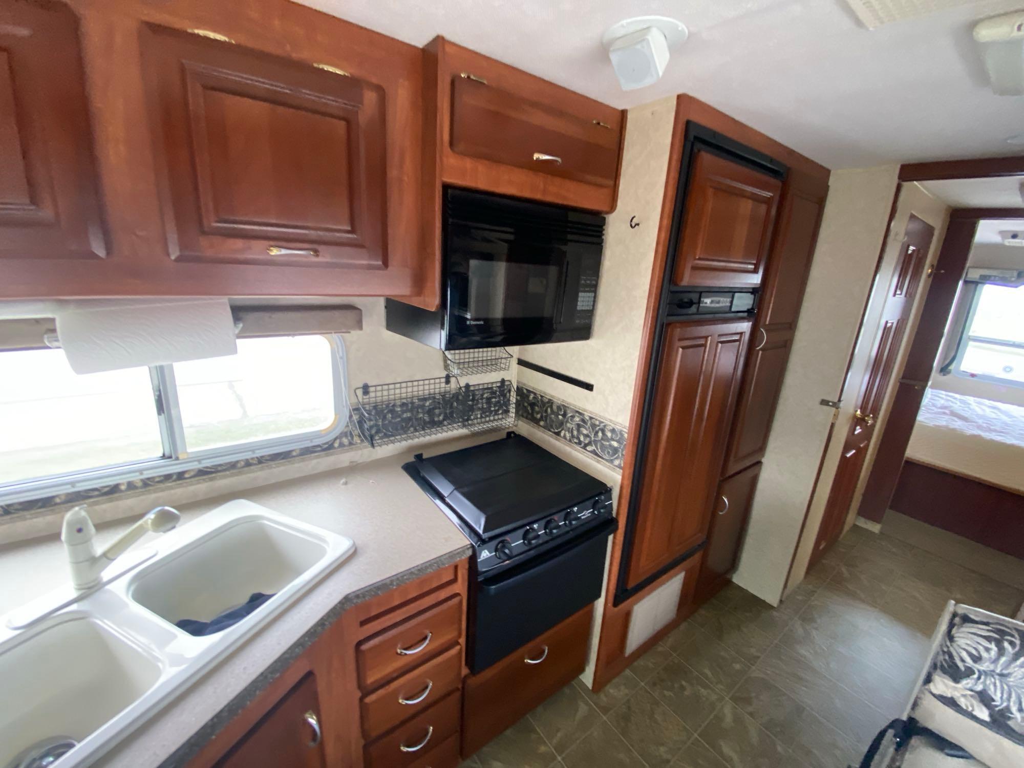 2005 Jayco Seneca 34SS Motorhome