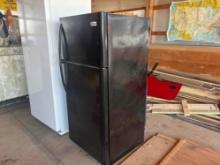 Black Elite Propane E-Z Freeze Refrigerator with Top Freezer