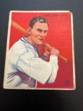1933 Goudey Mel Ott No. 207 Baseball Card