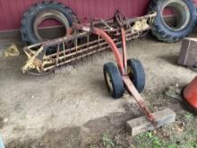 New Holland 258 Hay Rake w/ Dolly Wheel