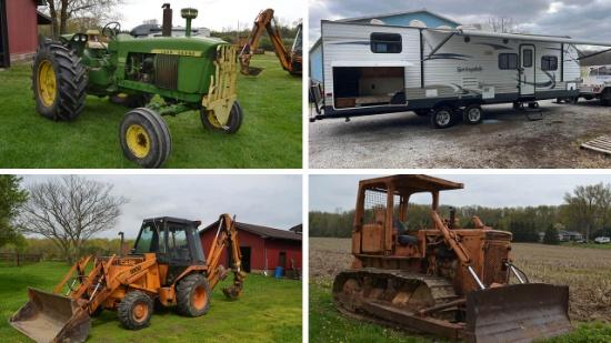 Tractor, Backhoe, Dozer, Farm Equip. 23955 - John