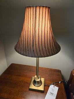 Table lamp