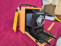 Vintage Speed Graphic Camera new case