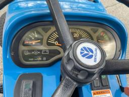 new holland TC33D tractor. 2149 hrs
