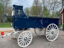 Voitures Robert and Fils horse drawn hitch wagon