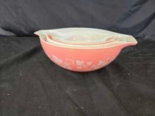 Graduate Set of Pyrex Mixing Bowls
