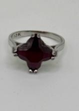 10k Gold & Ruby Ring 1.9 DWT