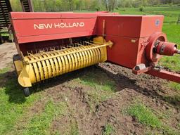 New Holland 565 square baler