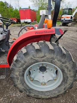 Massey Furgeson 1533 diesel loader tractor