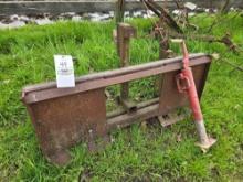 Quick attach plate with Quick hitch and implement jack