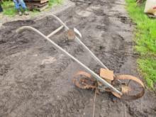 Garden seeder/planter