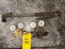 Oxygen and acetylene Gauges and Torch Head
