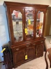 Thomasville Lighted China Cabinet w/ mirror back