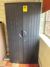 Iceberg brand plastic storage locker - 1502