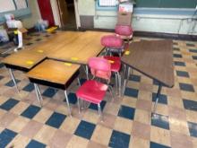 tables - chairs - room 1510
