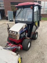Ventrac 4200 VXD 31 HP Turbo Diesel Lawn Tractor with Cab. - maintance room