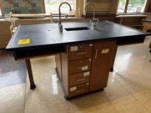 Chemistry Lab Table - Rm 1109