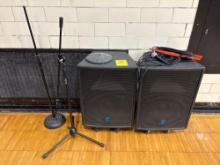 Pair of Yorkville pulse speakers and microphones with cord - gym