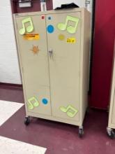 5 ft Metal storage Cabinet on wheels - 1202
