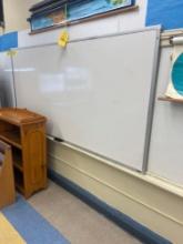 Pair of dry erase boards - 2401
