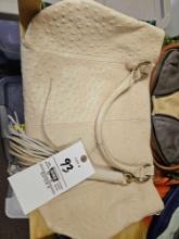 Gili purse