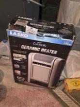 Lasco Cyclonic Ceramic Heater In Box