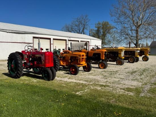 Ant. Tractors, Wagon, Equip. Trailer 24016 - Jeff