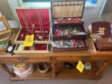 Costume jewelry - baskets - contents of table