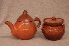 Jugtown tea pot, covered sugar