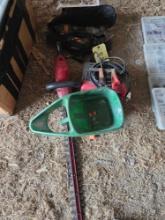 battery charger, oscillating saw, hedge, trimmer, lawn cedar.