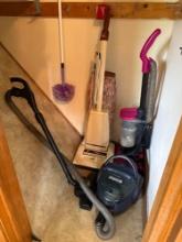 Contents inside closet in kitchen