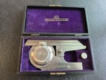 Brown & Sharpe # 496 Universal Bevel Protractor w/ Acute Angle Attachment & Case