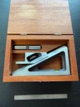Brown and Sharpe No. 624 Planer and Shape Gauge with Case