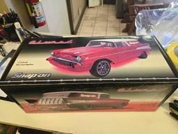 Snap-On Glomad 1:12 Scale Die Cast Replica