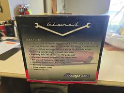 Snap-On Glomad 1:12 Scale Die Cast Replica