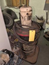 Pneumatic greaser with barrel