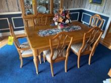 Stanley Dining Room Table with 6 Chairs