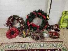 Christmas Wreaths and Decor