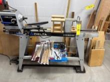 delta iron bed 1440 wood lathe with misc tools