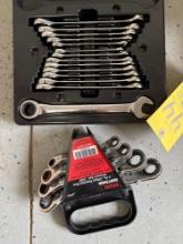 set of husky wrenches and seats box wrenches