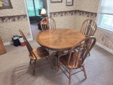 Modern oak pedestal top table with 4 chairs