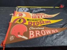 4 Vintage 1970s NFL Football Pennants Raiders Browns