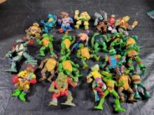 25 Vintage TMNT Teenage Mutant Ninja Turtles Figures